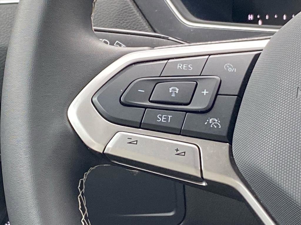 Certified 2024 Volkswagen Tiguan S AWD/4WD image 4