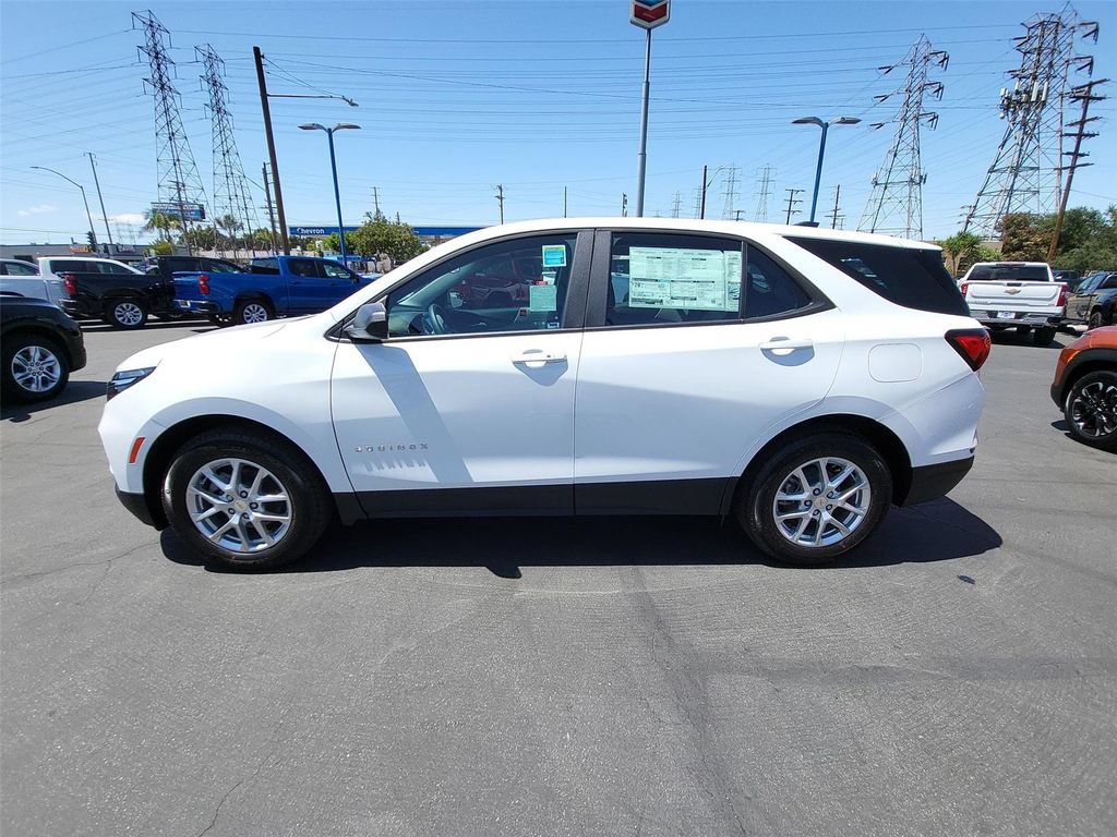 Used 2022 Chevrolet Equinox LS FWD image 29