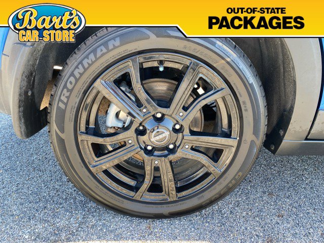 Used 2023 Nissan Kicks SV FWD image 7