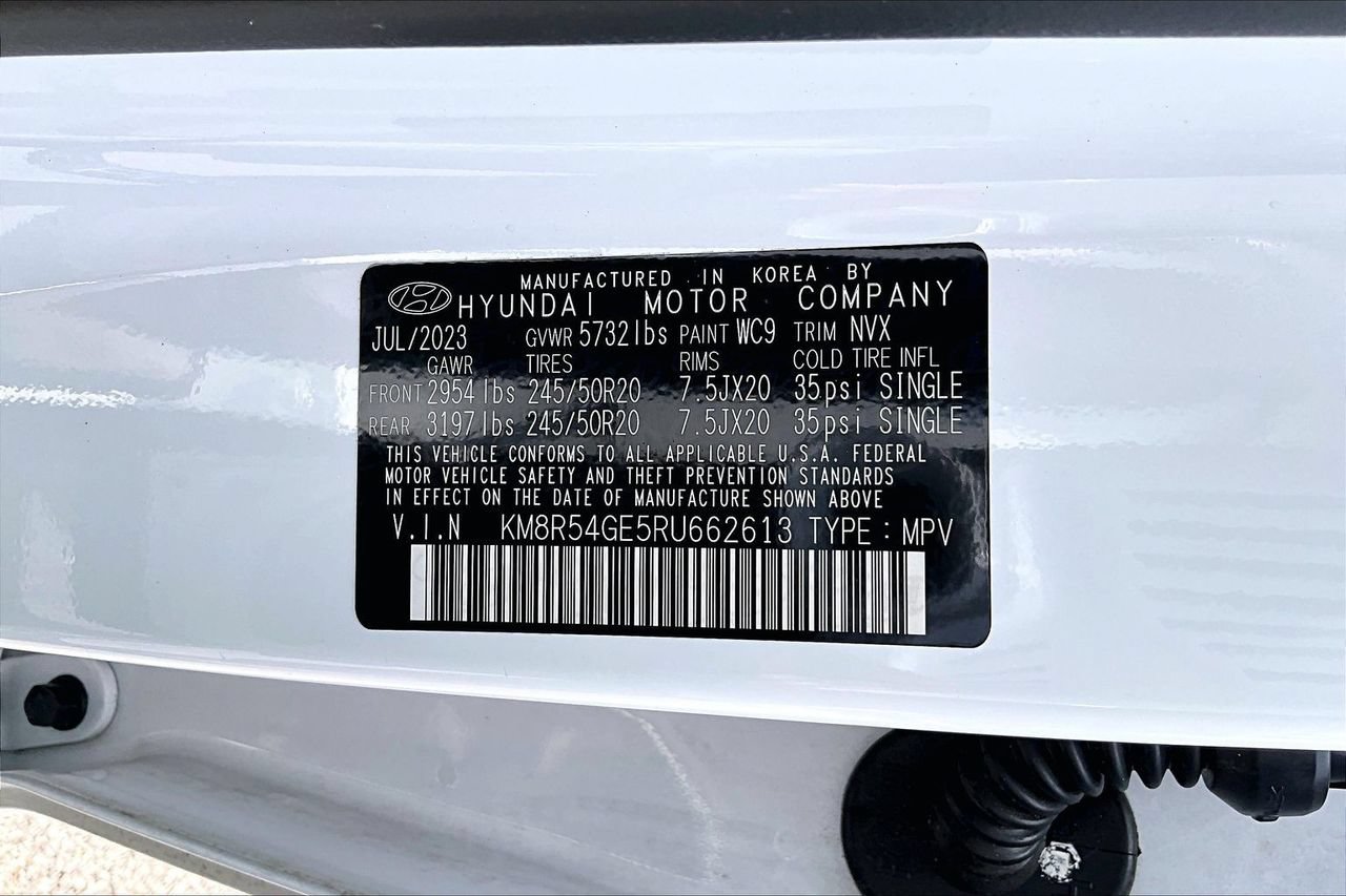 Used 2024 Hyundai Palisade Limited FWD image 16