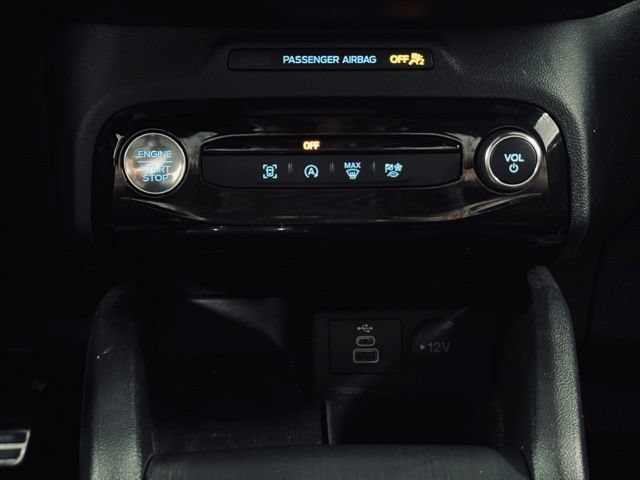 Used 2024 Ford Escape ST-Line w/ Tech Pack #1 AWD/4WD image 31