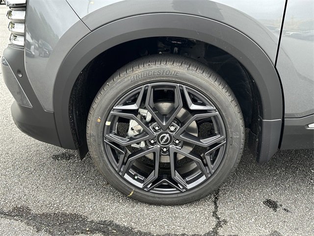 New 2026 Nissan Kicks SR w/ SR Premium Package image 12
