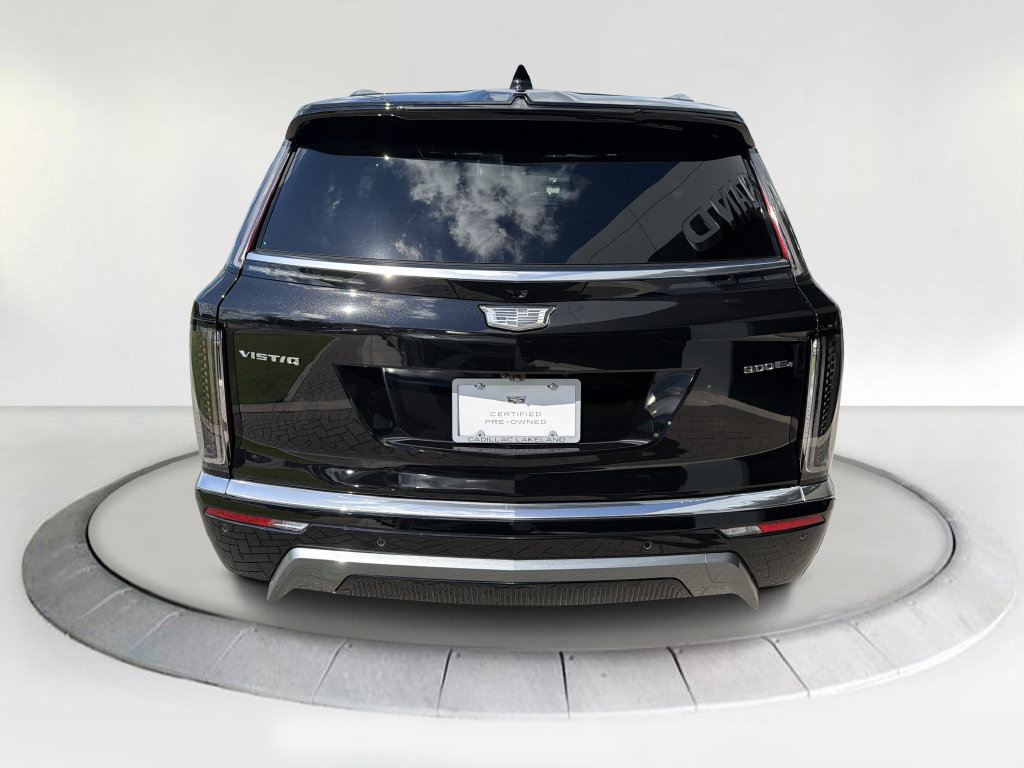 Certified 2026 Cadillac Vistiq Luxury AWD/4WD image 4