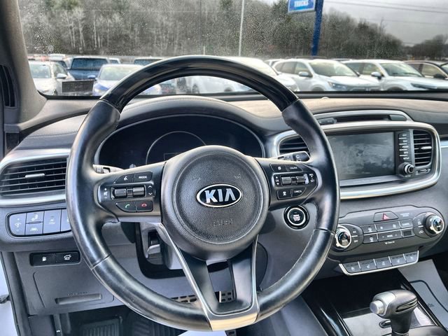 Used 2017 Kia Sorento SX image 13
