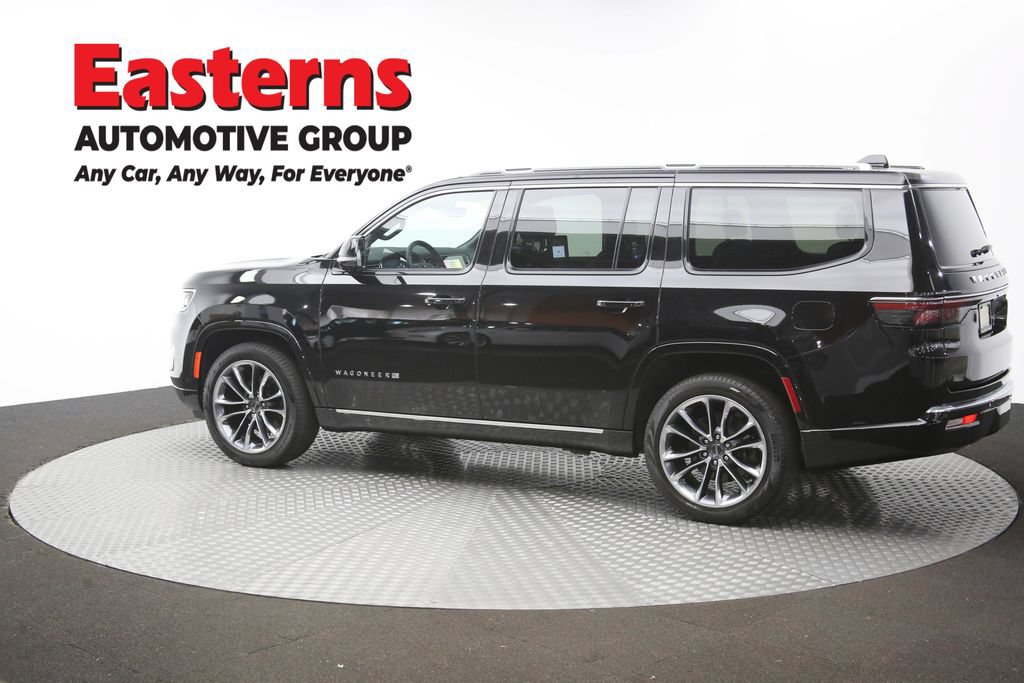 Used 2024 Jeep Wagoneer Series III w/ Premium Group I AWD/4WD image 69