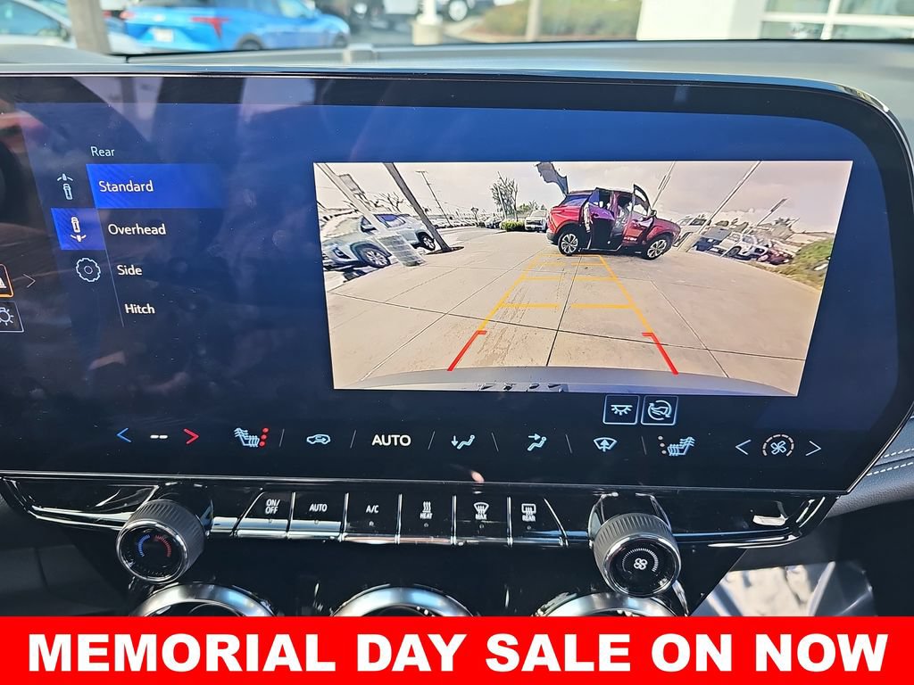 New 2024 Chevrolet Blazer EV LT AWD/4WD image 23