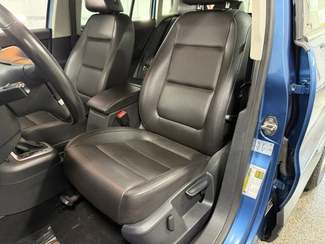 Used 2017 Volkswagen Tiguan S AWD/4WD image 18