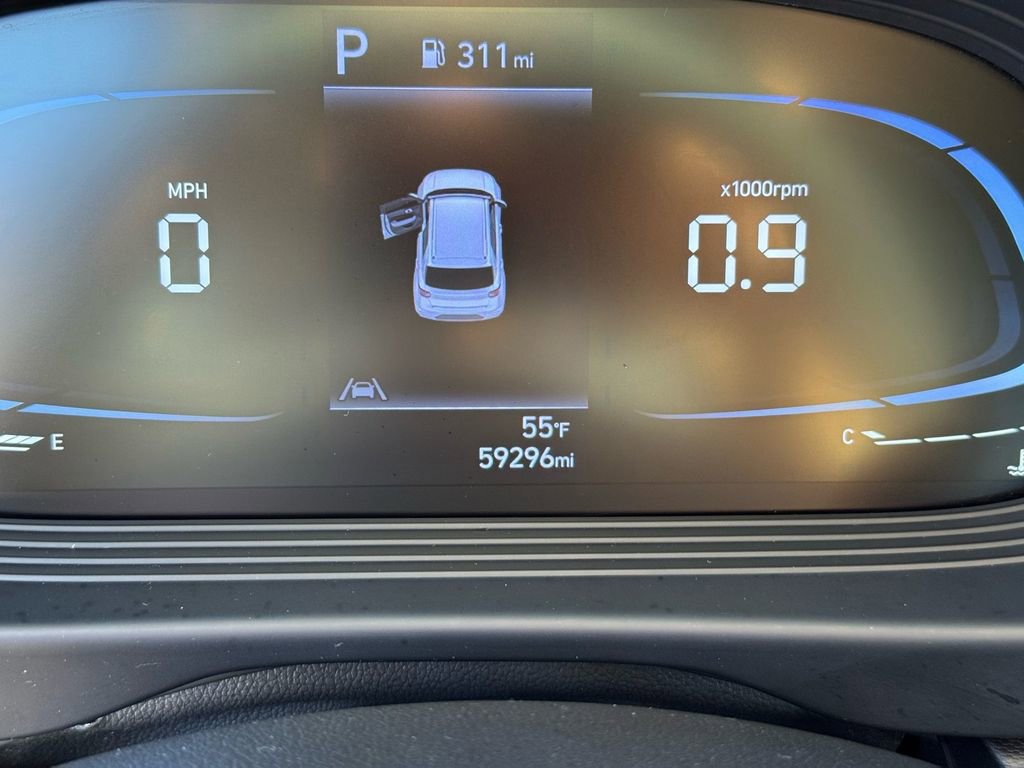 Used 2024 Hyundai Venue SE image 25