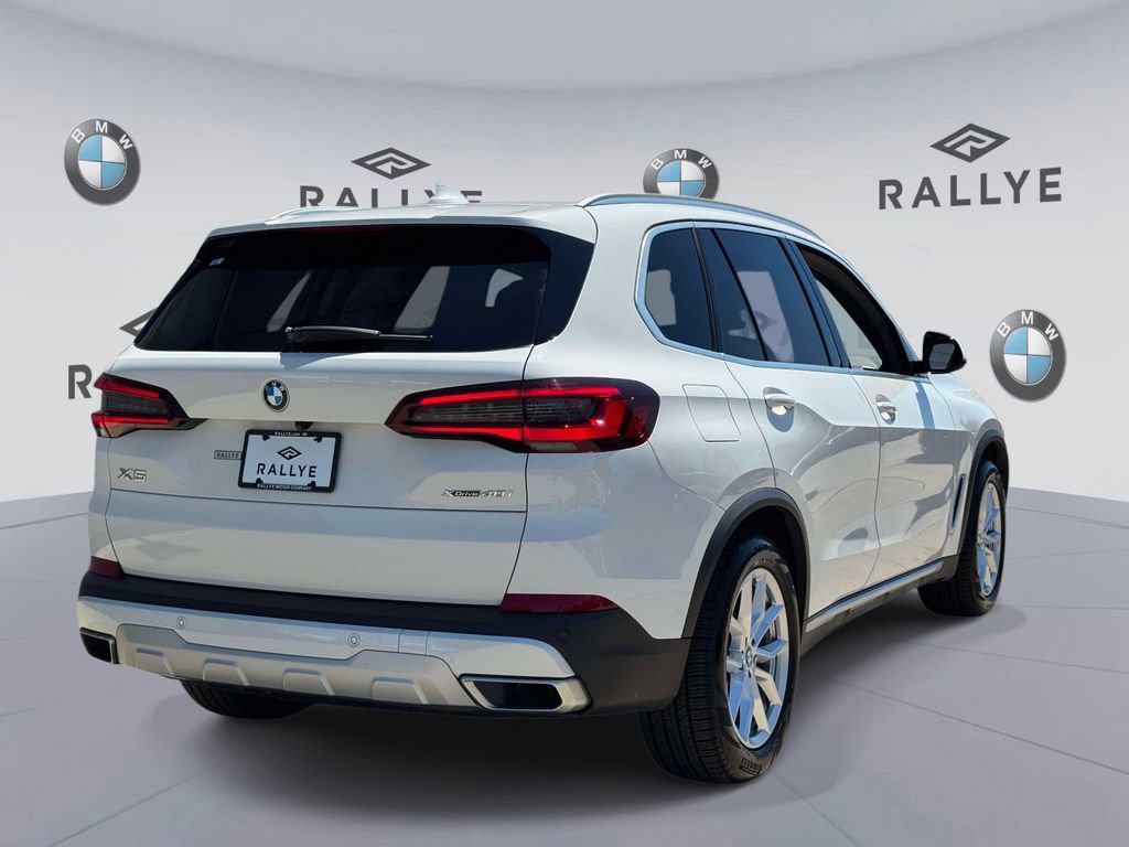 Used 2022 BMW X5 xDrive40i w/ Premium Package AWD/4WD image 4