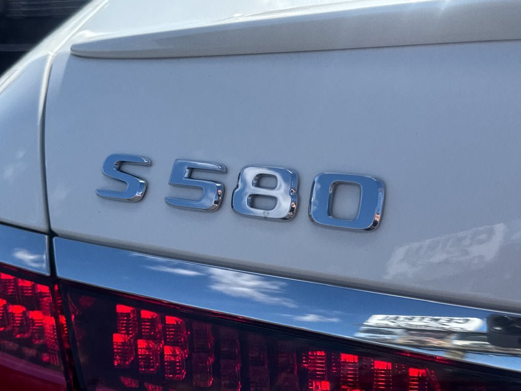 Used 2022 Mercedes-Benz S 580 4MATIC Sedan image 6