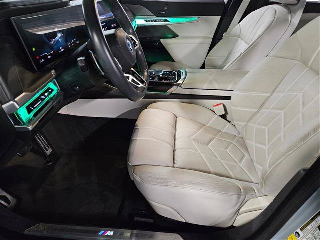 Certified 2023 BMW i7 xDrive60 AWD/4WD image 16