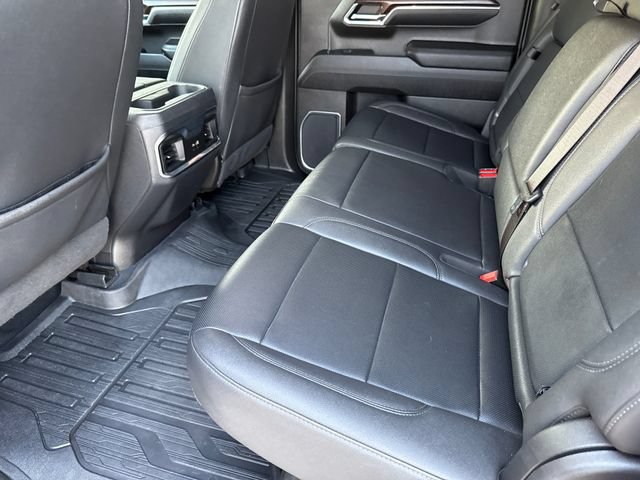 Used 2023 GMC Sierra 1500 SLT w/ SLT Premium Package AWD/4WD image 16