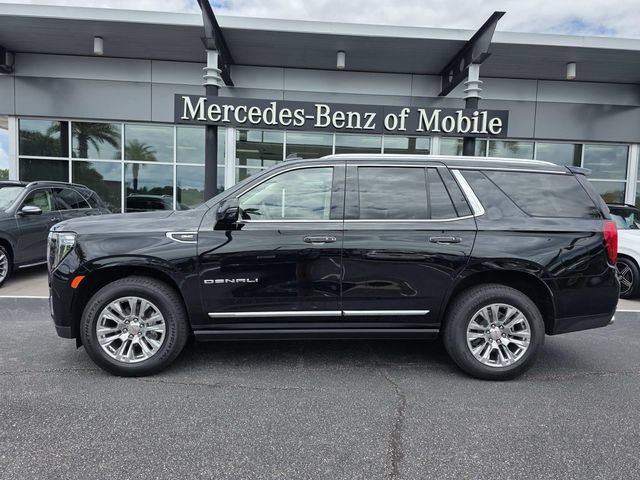 Used 2023 GMC Yukon Denali RWD image 1