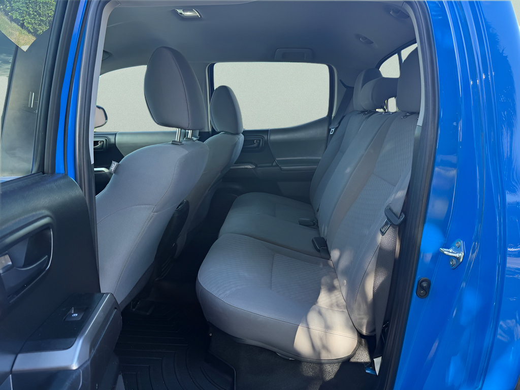 Used 2021 Toyota Tacoma SR5 RWD image 12