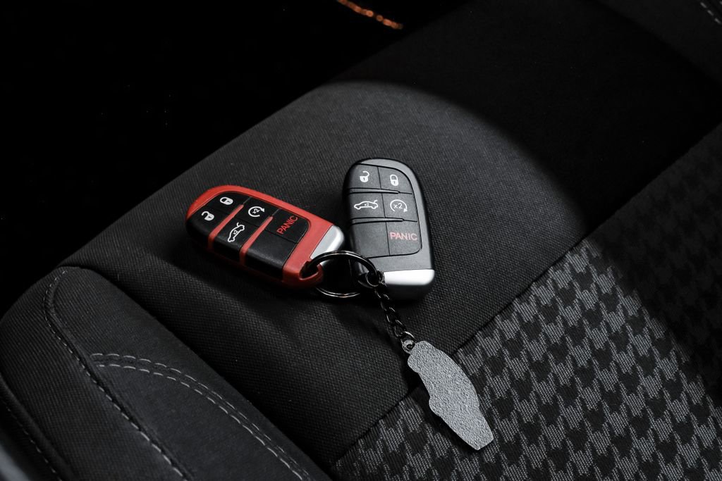 Used 2017 Dodge Challenger R/T RWD image 59