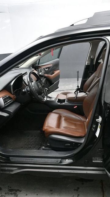 Used 2021 Subaru Outback Touring image 17