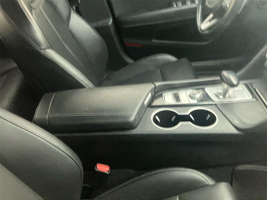 Used 2020 Genesis G70 2.0T image 5