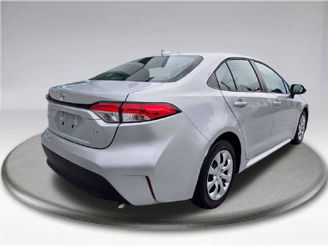 Used 2023 Toyota Corolla LE FWD image 10