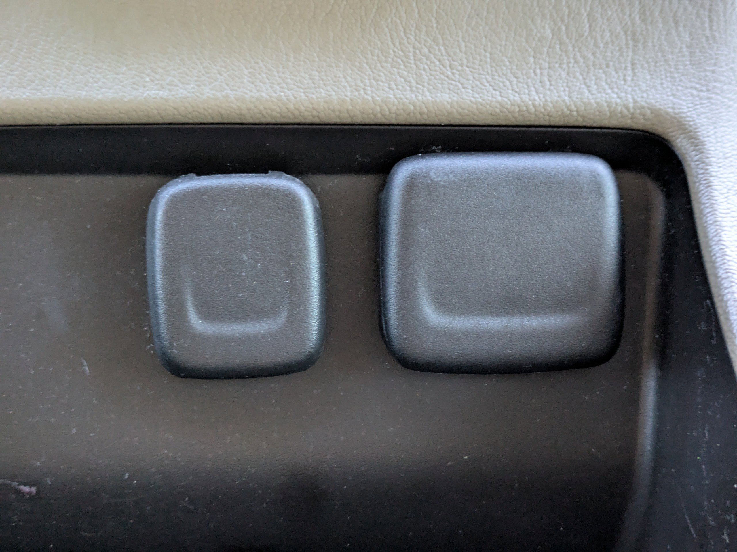 Used 2015 GMC Yukon SLT w/ HD Trailering Package image 27