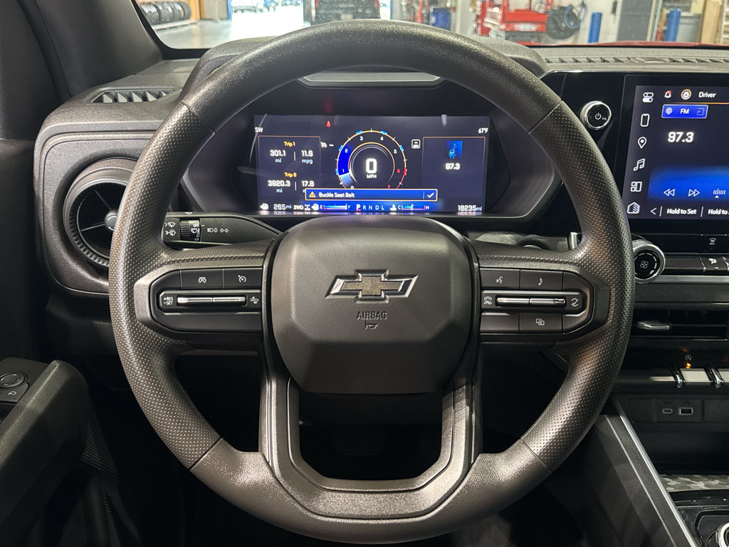 Used 2024 Chevrolet Colorado Trail Boss w/ LPO, Dark Essentials Package AWD/4WD image 20