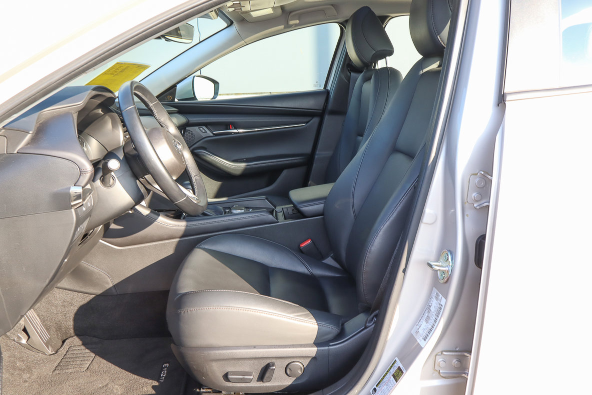 Used 2025 MAZDA MAZDA3 s image 7