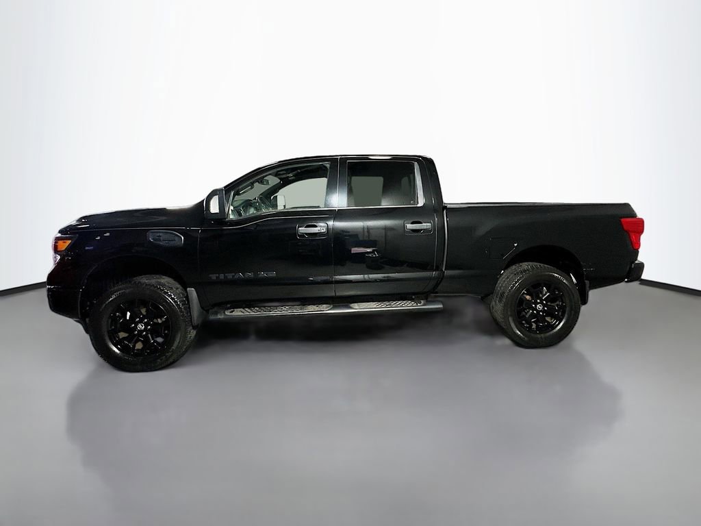 Used 2018 Nissan Titan SV w/ SV Convenience Package AWD/4WD image 4