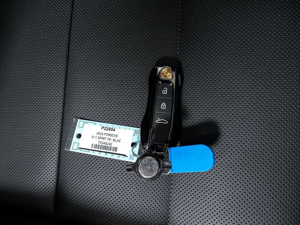 New 2026 Porsche 911 GTS image 26