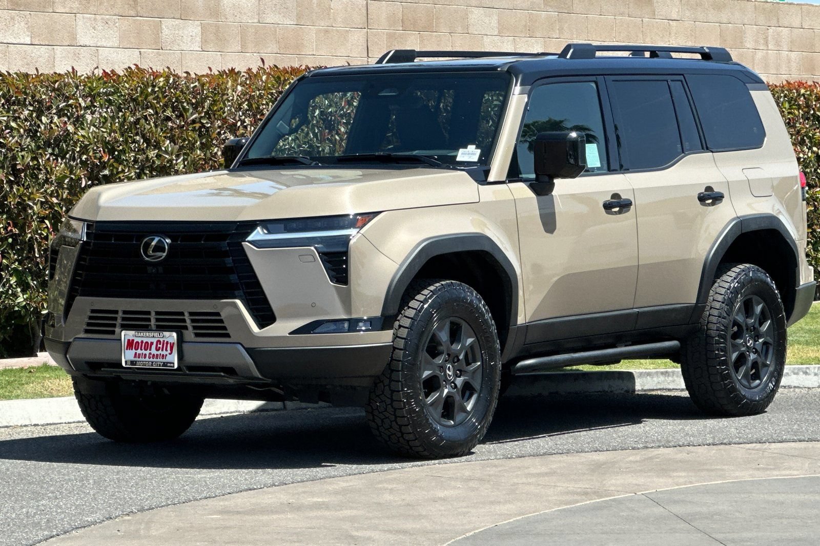 Used 2025 Lexus GX 550 AWD/4WD image 8