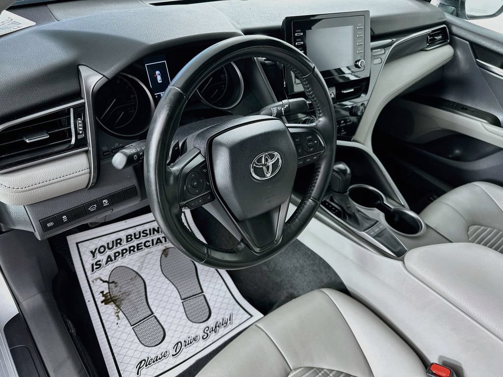 Used 2023 Toyota Camry SE w/ Convenience Package FWD image 28