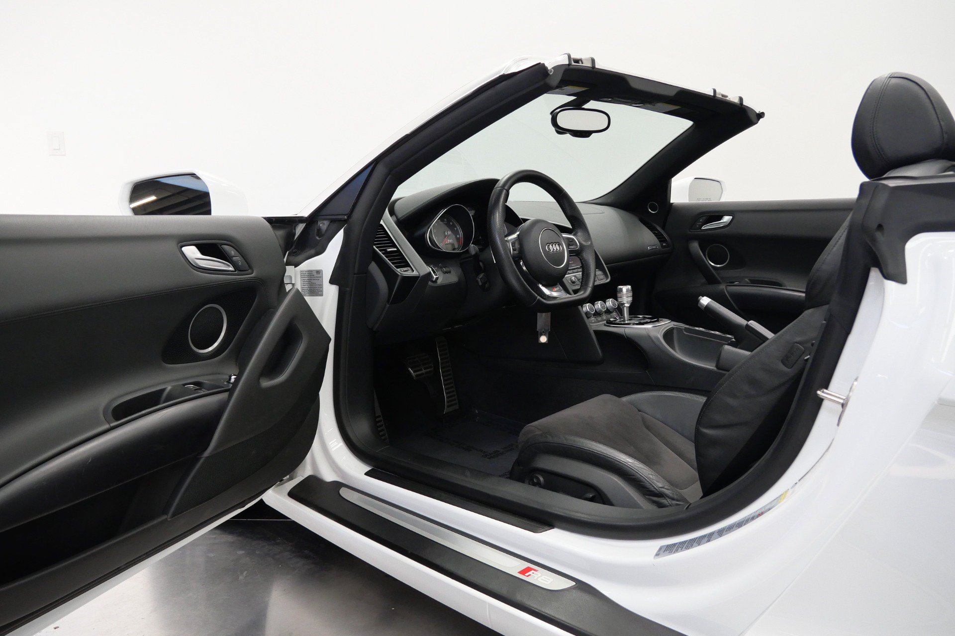 Used 2014 Audi R8 V8 AWD/4WD image 22