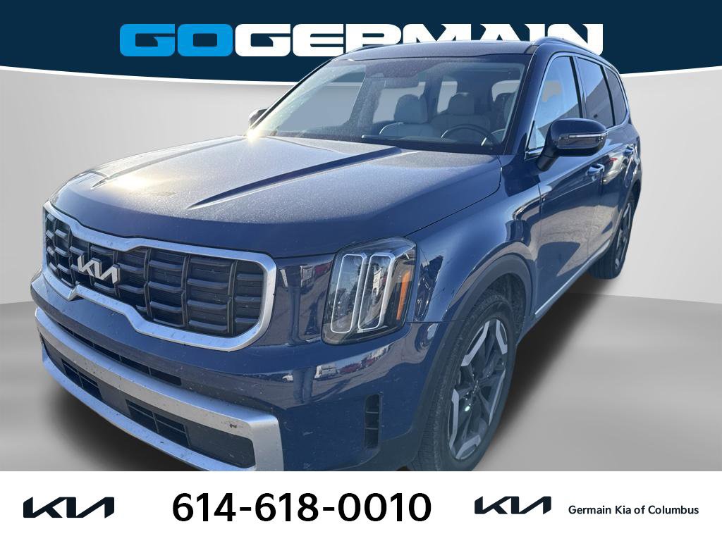 Used 2023 Kia Telluride S w/ S Sunroof Package