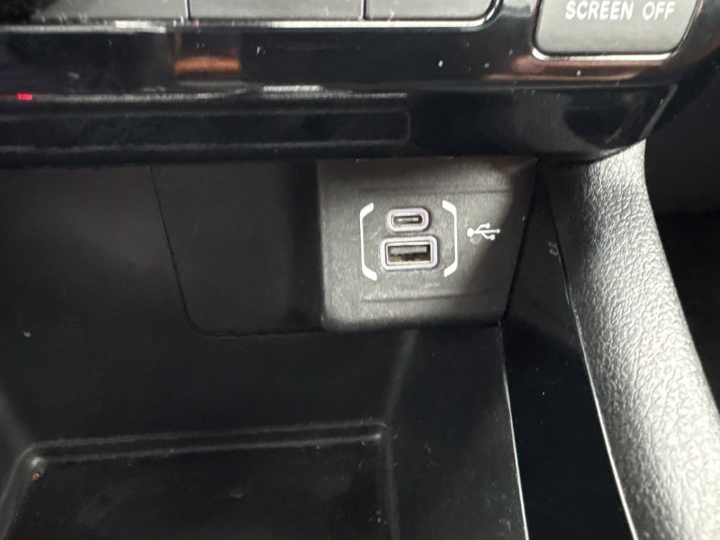 Used 2024 Jeep Compass Limited AWD/4WD image 29
