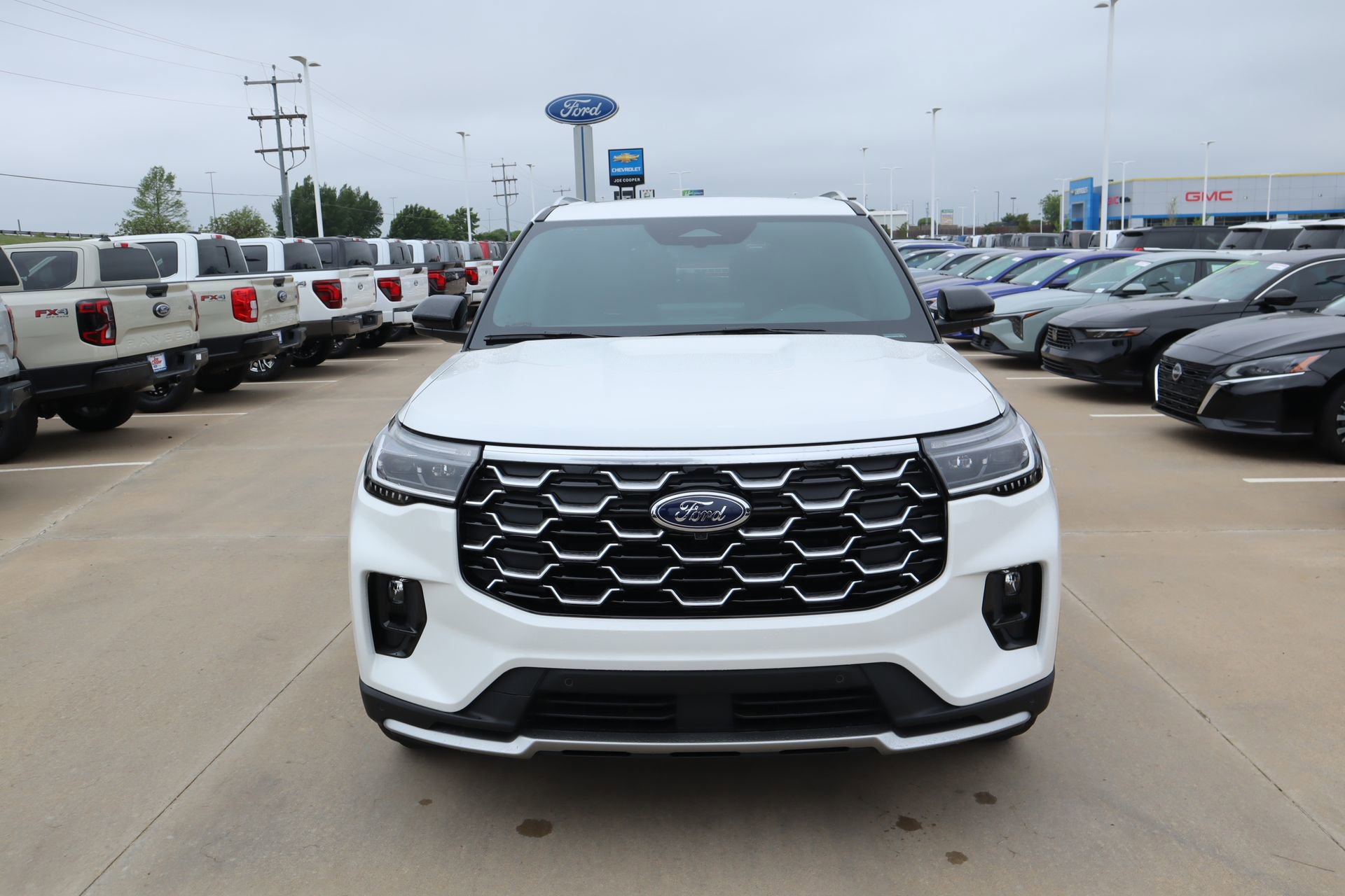 New 2026 Ford Explorer Platinum w/ LUX Leather Package AWD/4WD image 10