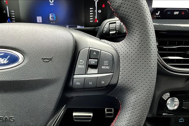 Used 2023 Ford Escape ST-Line w/ Tech Pack #1 image 13