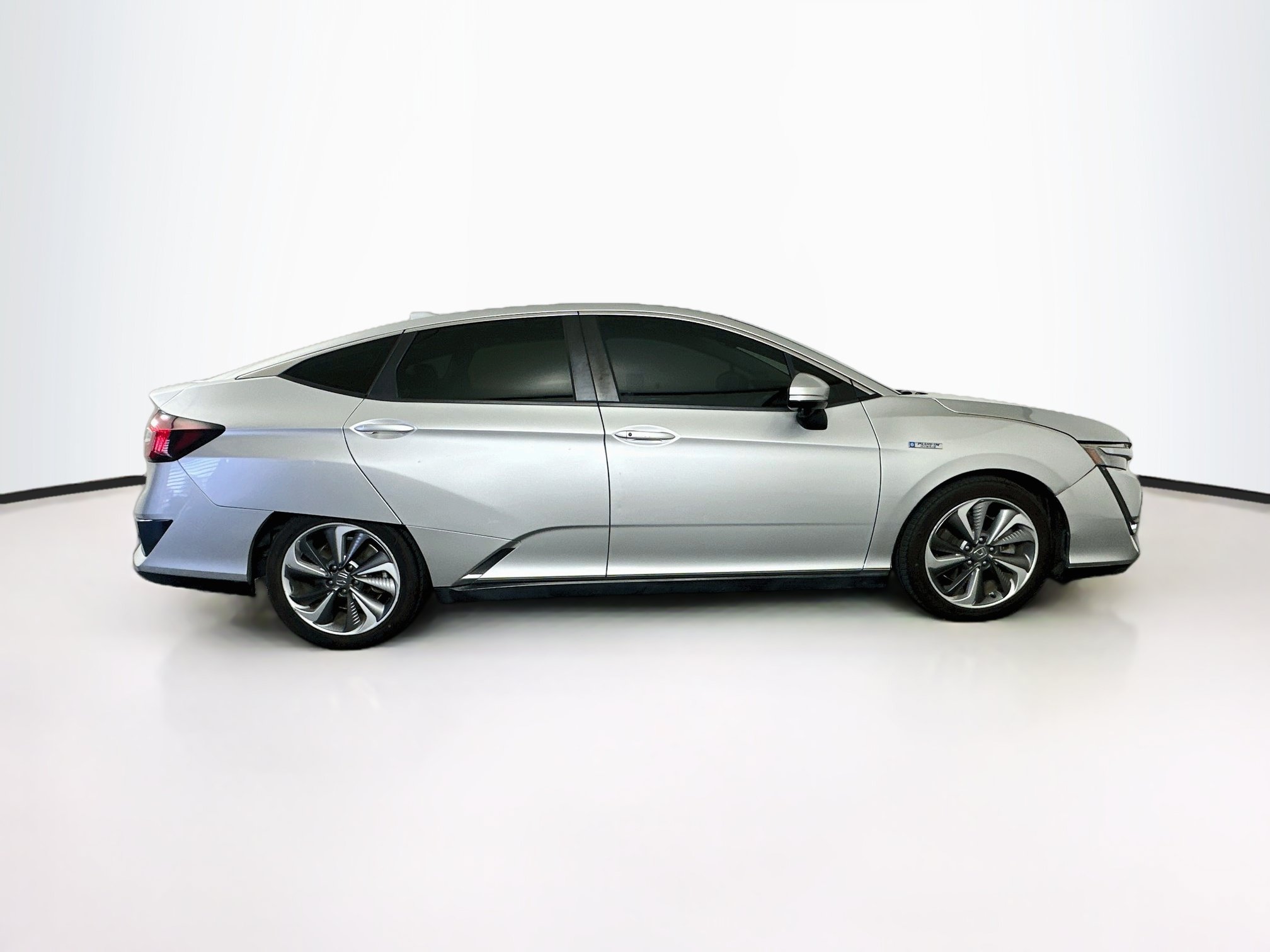 Used 2018 Honda Clarity Plug-In Hybrid image 10