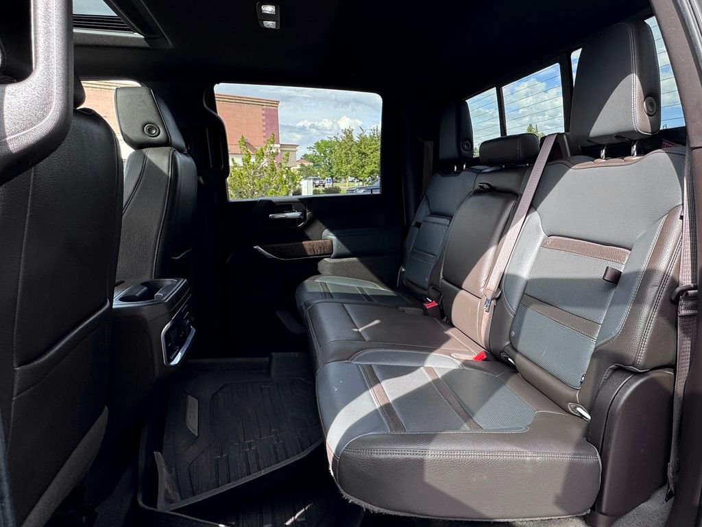 Used 2021 GMC Sierra 2500 Denali w/ Denali Ultimate Package AWD/4WD image 36