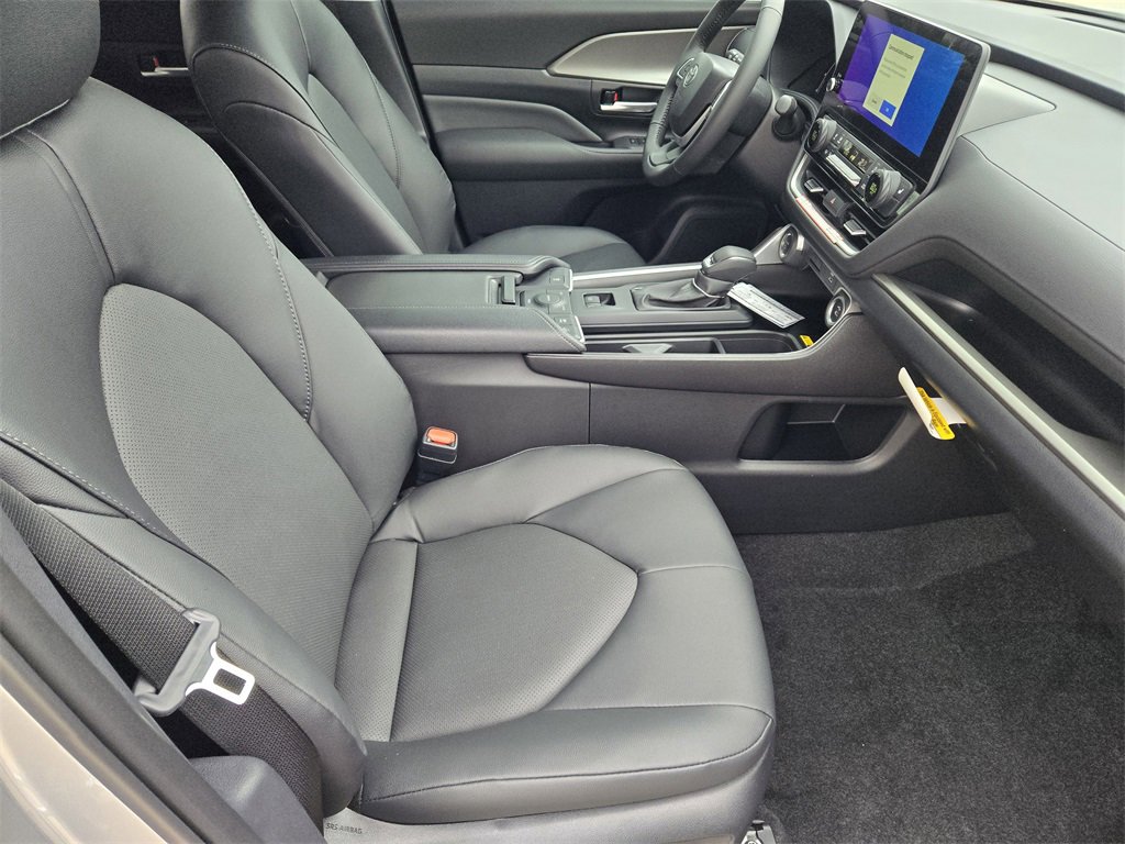 New 2026 Toyota Grand Highlander AWD Hybrid image 11