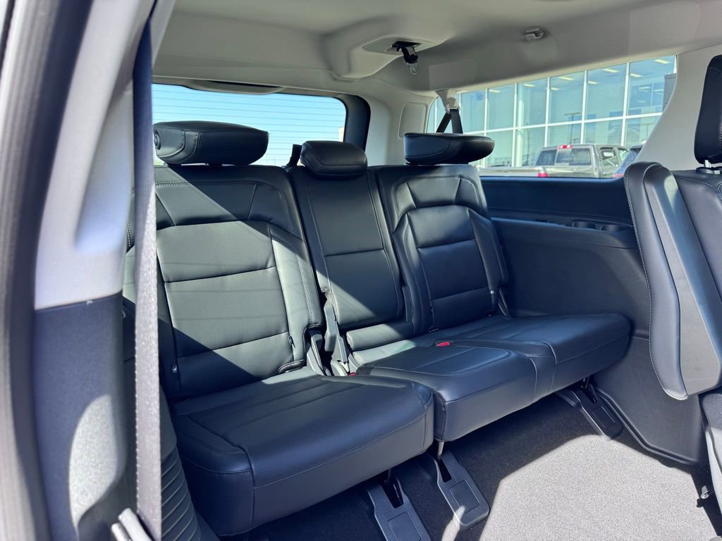 New 2026 Lincoln Navigator L Reserve AWD/4WD image 12