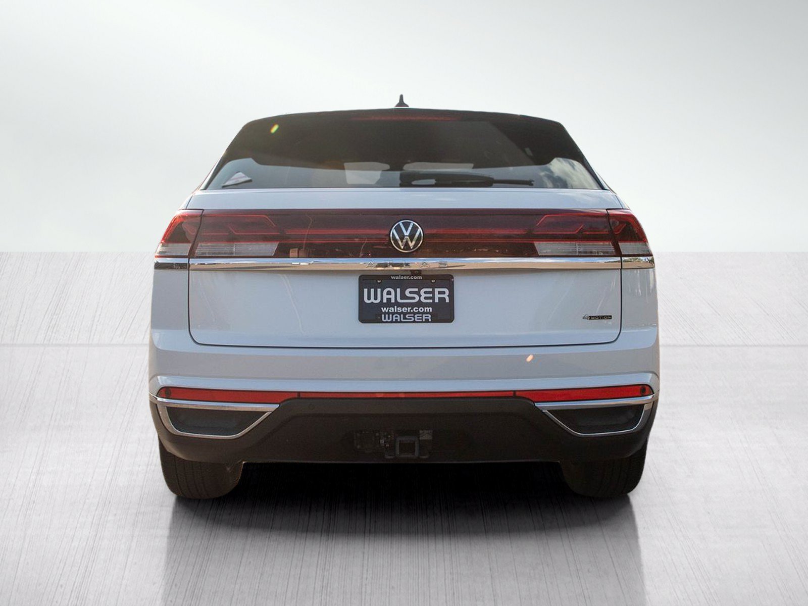Used 2024 Volkswagen Atlas Cross Sport SEL AWD/4WD image 4