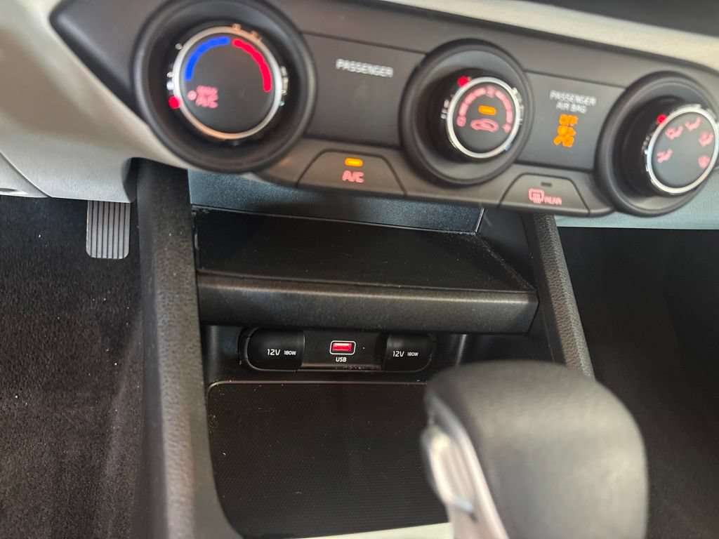 Certified 2023 Kia Forte LXS FWD image 10