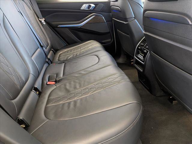 Used 2020 BMW X5 xDrive40i w/ Premium Package image 17