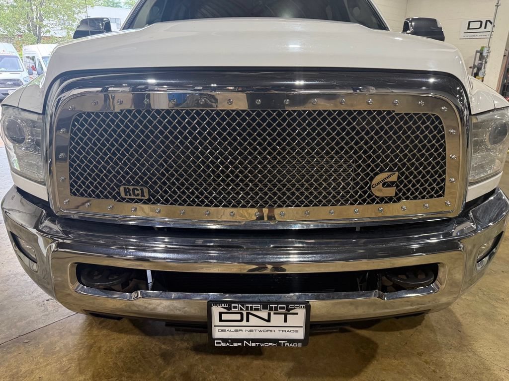 Used 2014 RAM 3500 Laramie Longhorn AWD/4WD image 9
