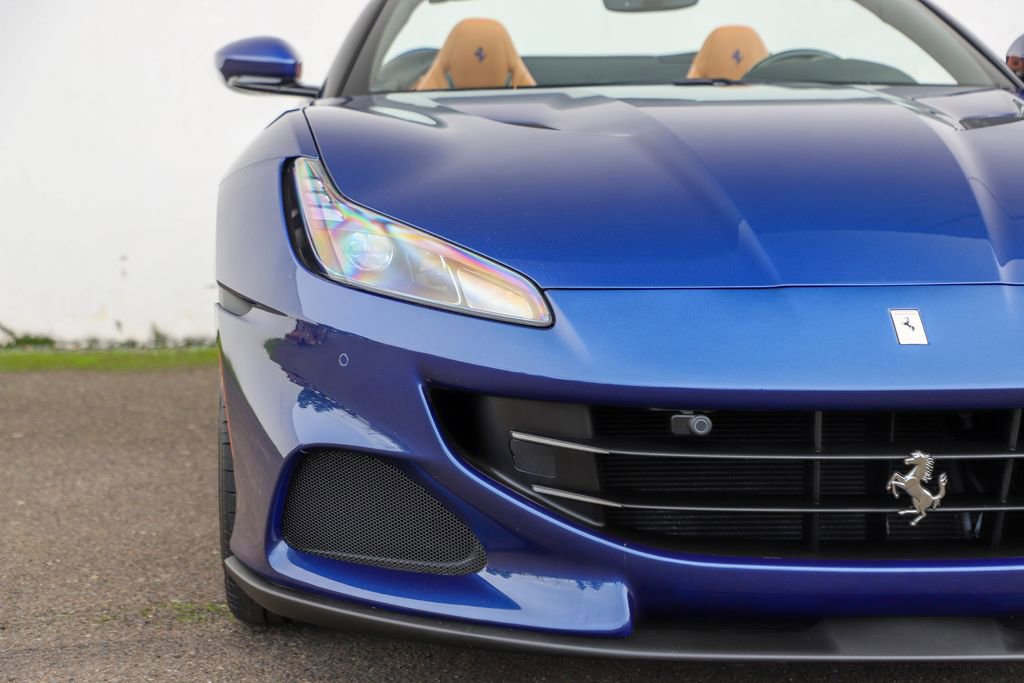 Certified 2023 Ferrari Portofino M image 19