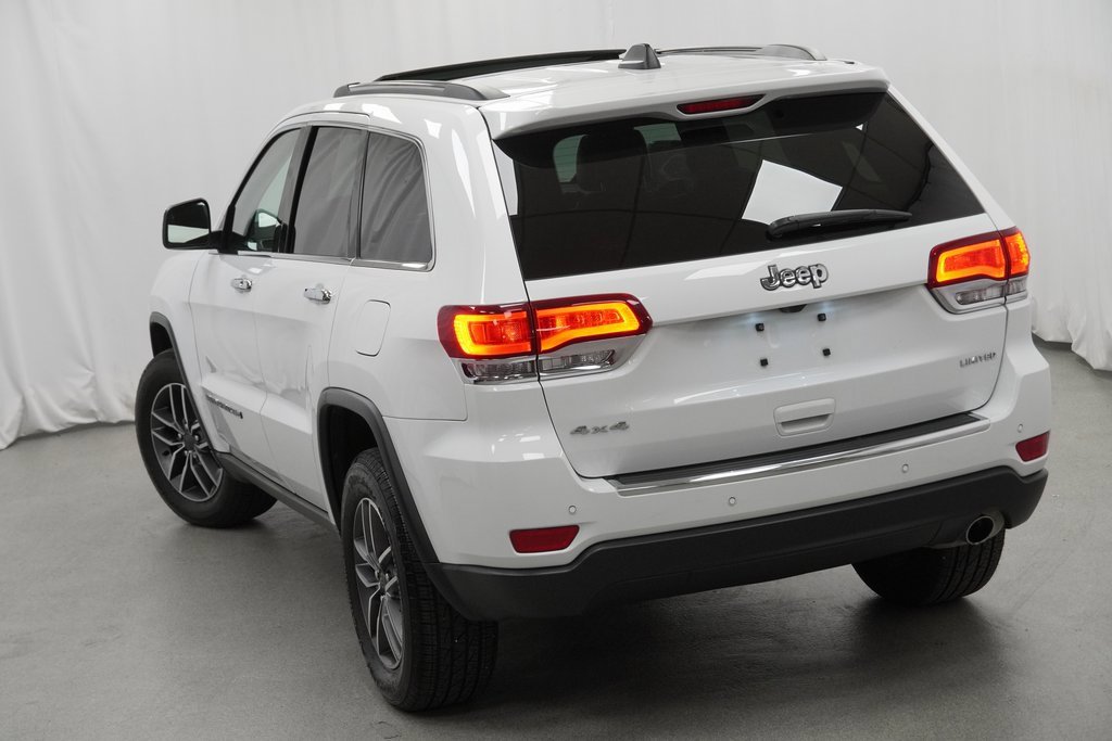 Certified 2022 Jeep Grand Cherokee Limited w/ Tech Group image 12