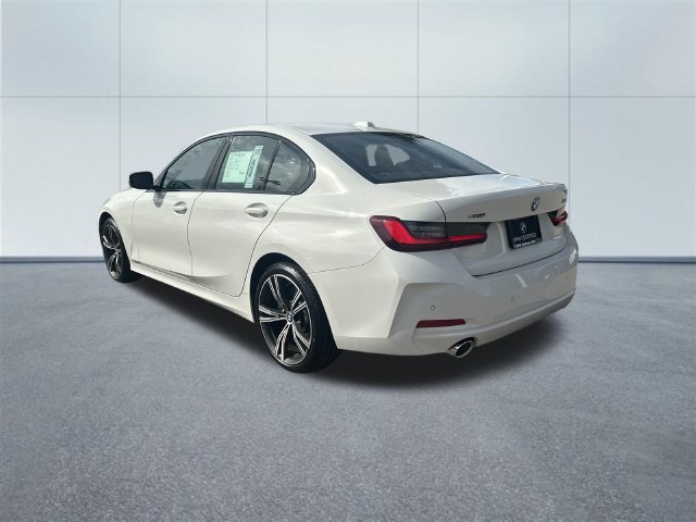 Certified 2023 BMW 330i xDrive Sedan w/ Premium Package AWD/4WD image 10