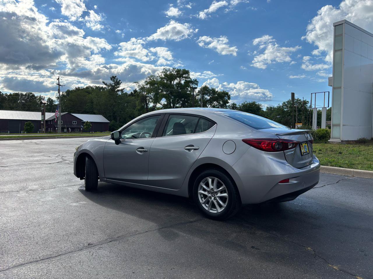Used 2014 MAZDA MAZDA3 i Touring FWD image 5