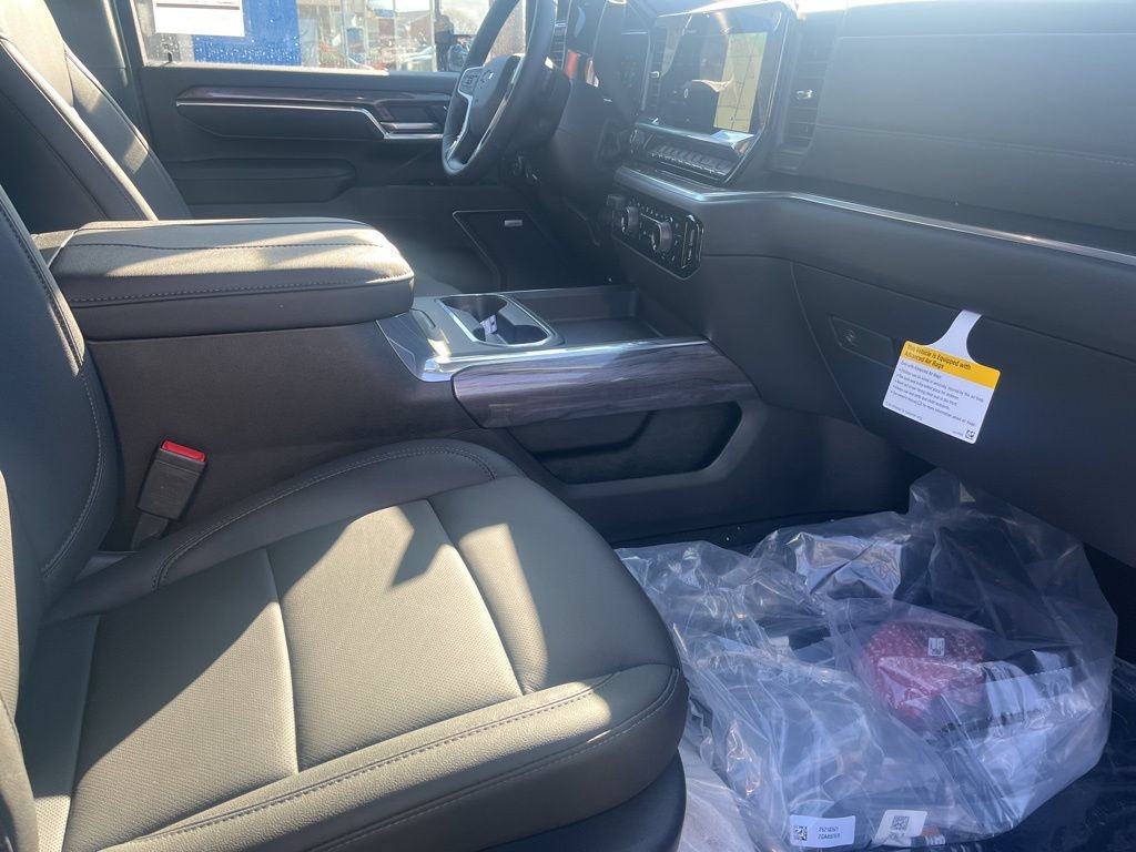 New 2026 Chevrolet Silverado 3500 LTZ w/ LTZ Plus Package AWD/4WD image 29
