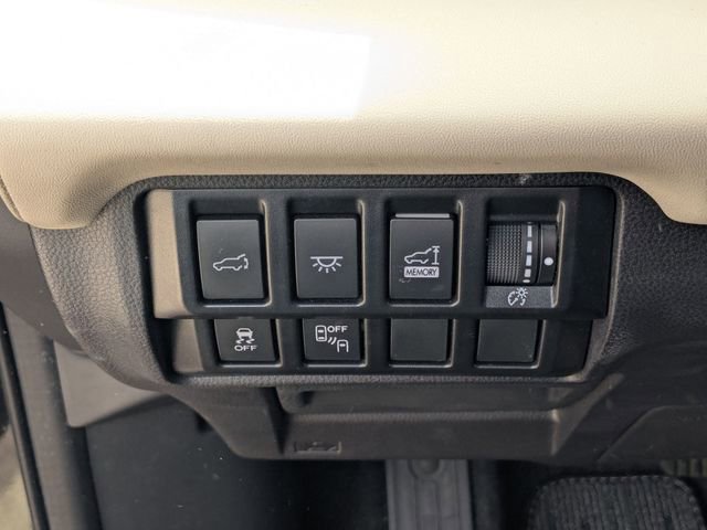 Used 2022 Subaru Ascent Touring image 15