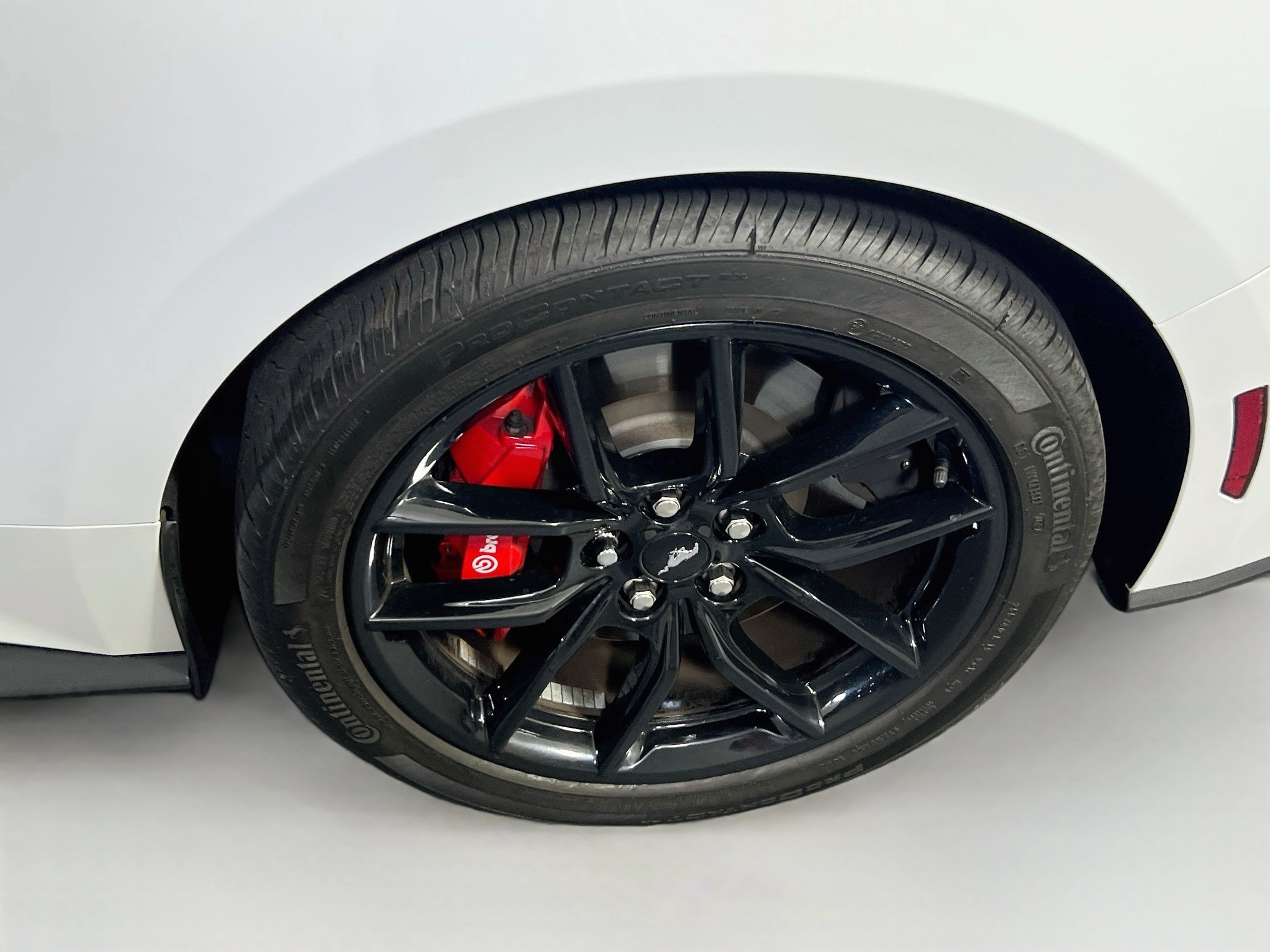 Used 2025 Ford Mustang GT Premium w/ Mustang Nite Pony Package RWD image 30