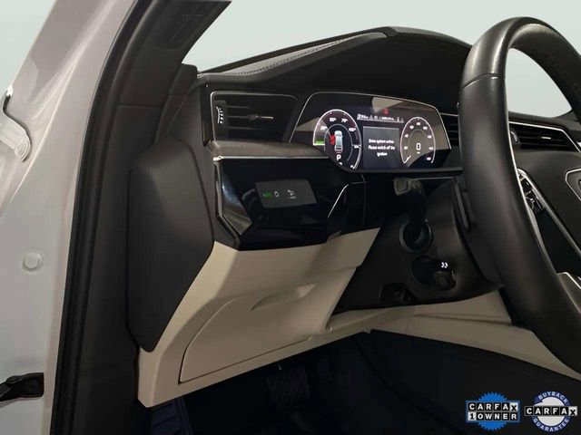 Used 2024 Audi Q8 e-tron Premium AWD/4WD image 39